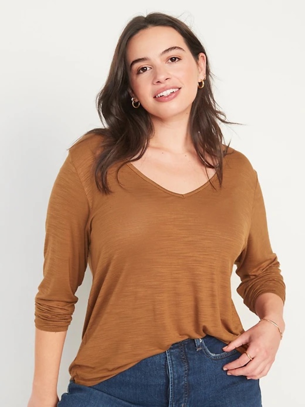 Old Navy V-Neck Long Sleeve Top in Caramel